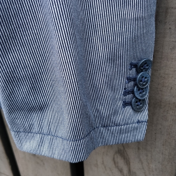 Pinstripe Armani Exchange Suit Jacket - Picture 4 of 8